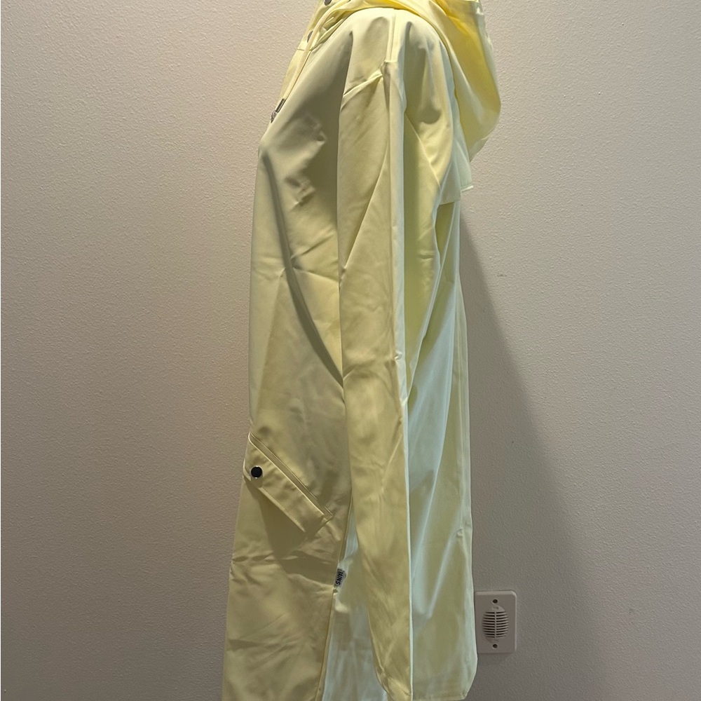 Rains Long Waterproof Unisex Jacket in Straw Size Small NWT - Picture 3 of 12